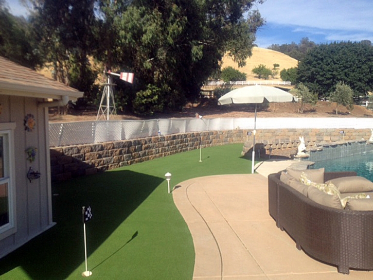 Grass Installation Highgrove, California Putting Green Carpet, Backyard Designs